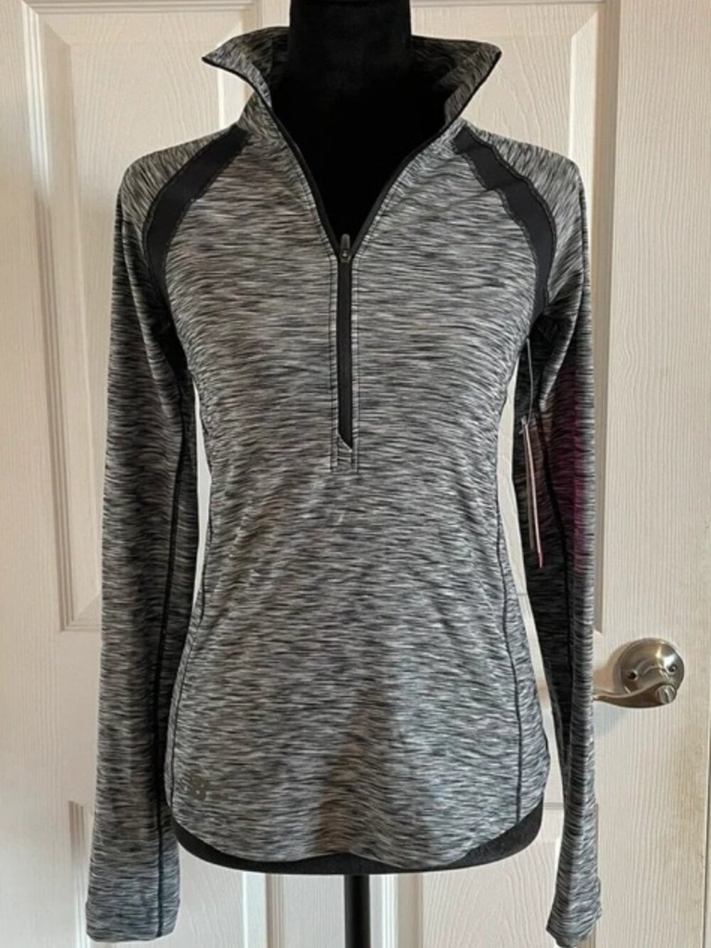 New Balance Women’s Gray Athletic Pullover XS NWT